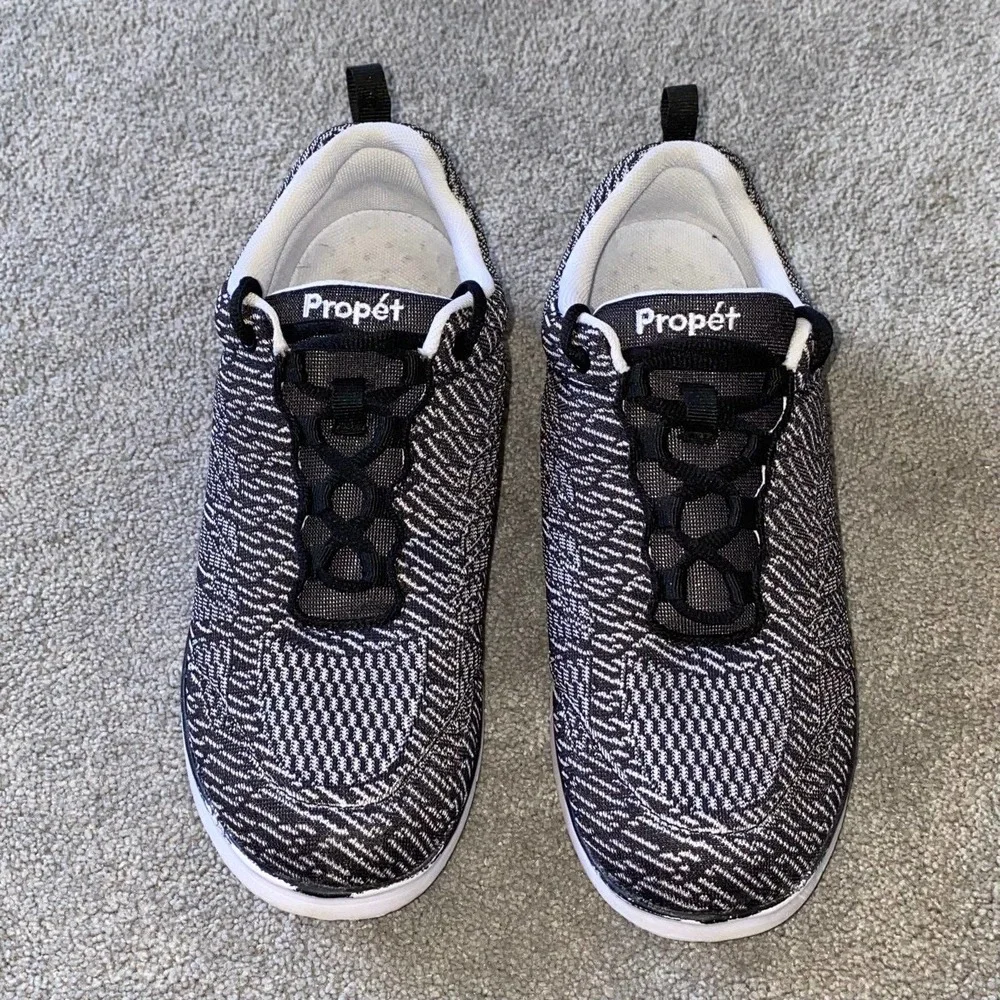 9.5 Propet TravelFit Pro Black & White Womens Sneakers Shoes - Picture 2 of 8